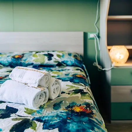 La Stella Sul Mare * Geremèas