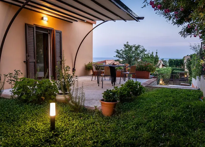 度假居 La Stella Sul Mare 杰若米斯